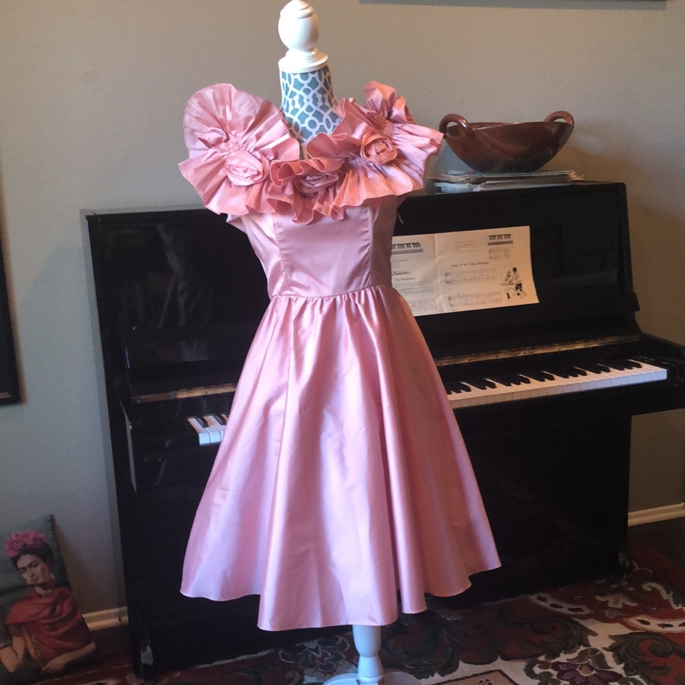 Miss Ashlee of California 50’s Pink Dress